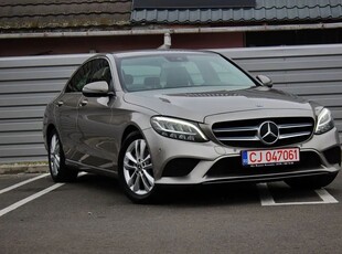 Mercedes-Benz C 220 d T 9G-TRONIC Avantgarde