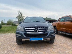 Mercedes-Benz ML 300 CDI BlueEfficiency Aut