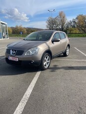 Nissan Qashqai 2.0 dCi DPF 4x4 Aut acenta