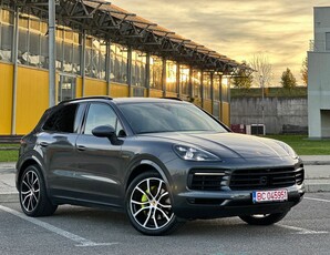 Porsche Cayenne E-Hybrid Tiptronic S