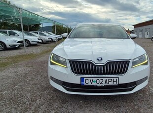 Skoda Superb 2.0 TDI DSG Style