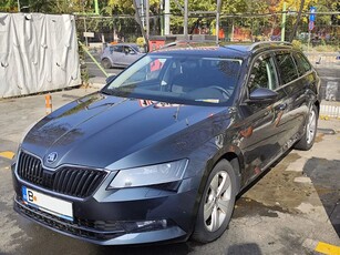 Skoda Superb Combi 1.6 TDI DSG Active