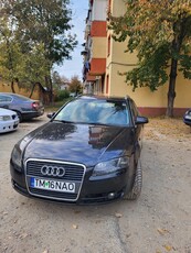 Vând Audi A4 B7