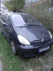 Vând Citroen xsara Picasso. Preț 1150 euro negociabil.