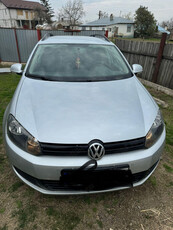 Vanzare masina golf 6