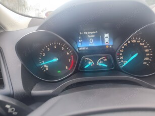 Vind Ford Kuga 2019 km 87000 motor 1.5 benzina.Sau schimb