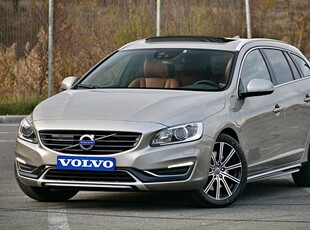 Volvo V60 D6 Plug-In-Hybrid AWD Geartronic Summum