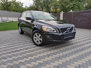 Volvo XC 60 D5 AWD Geartronic Kinetic