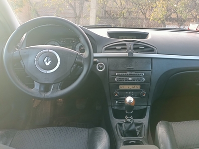 Renault Laguna 2
