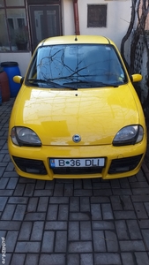 Vand Fiat Seicento Sporting,Galben,an 2001;1108 cm,55 cai putere,Euro 3;pret:1500 E,negoc