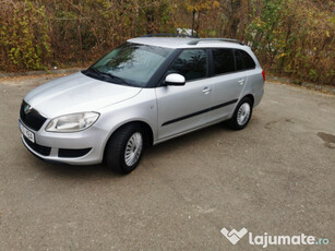 Skoda fabia 1.6 tdi 2012