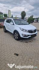 Kia sportage masina