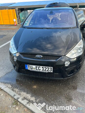 Ford s-Max cu 7 locuri