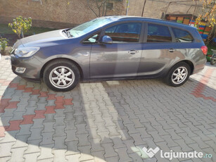 Opel astra 2011 DTi