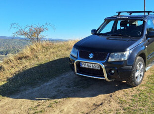 Suzuki grand vitara SUV in stare foarte buna