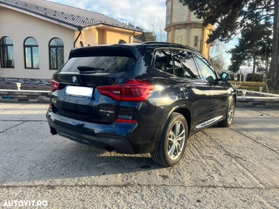 BMW X3 xDrive20i AT Luxury Line