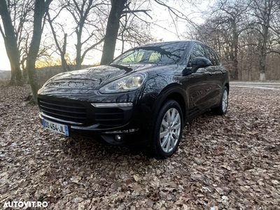 Porsche Cayenne 4.2 L S