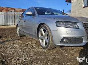 Audi a4 b8 S line.2.0 136cp