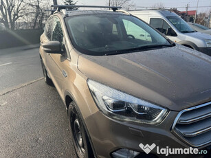 Ford Kuga 1.5 EcoBoost 2WD Titanium doar 47.000km fara incidente