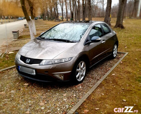 Honda Civic Mk8 1.8i-Vtec