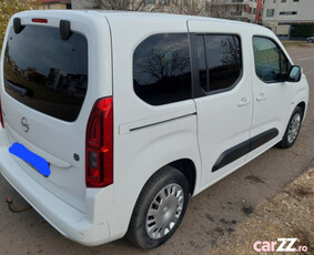 Opel Combo Life 2020 1.5 diesel 130 cp