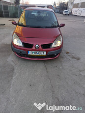 Renault Grand Scenic 2