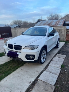 BMW X6 40D 306 X draiv Rast