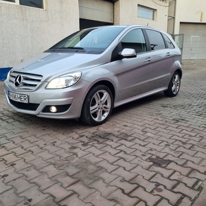 Mercedes B class 2011 facelift Uiesti