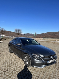 Mercedes Benz C300h Campina