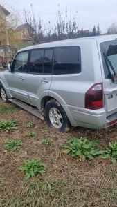 Vind urgent Mitsubishi Pajero Iasi