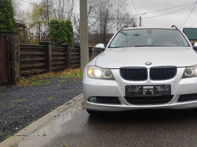 Bmw 320 Disel/177 cai/Panoramic/Navi/2008 Euro4/Distributie noua Ocna Sugatag