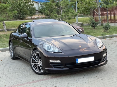 Porsche Panamera 2013 3.0 Diesel Model Exclusive/Carvertical verde Focsani