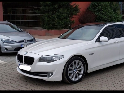 Vând BMW 525d an 2013 Xdrive (4x4) Motor 2L biturbo 218CP Euro 5 Drobeta-Turnu Severin