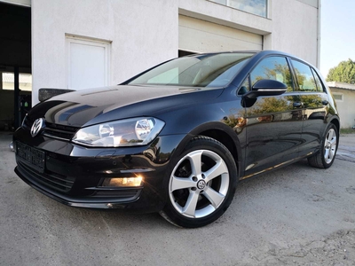 Volkswagen Golf 7, an 2014, 1,6 diesel, NAVI, distronic, climatronic Galati