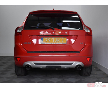 *Volvo XC60 2.0 R-Design - Benzina- 241 hp - 308.327 km*