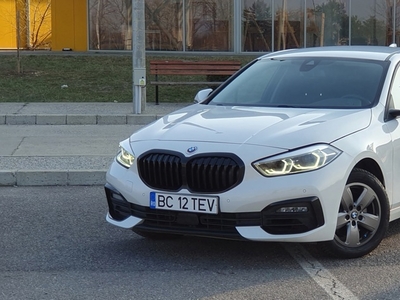 Bmw 118i 140 cp LED automata Rate