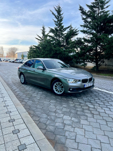 BMW 330e Hybrid 252 CP 2018