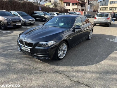 BMW 520 2015 aut. piele, bord digital