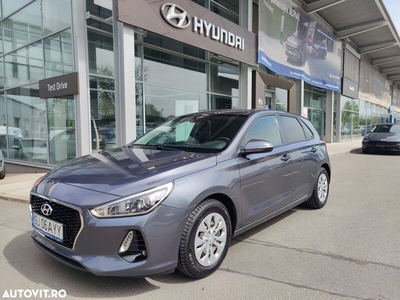 Hyundai i30 Auto se afla in locatia Roadhill Automotive