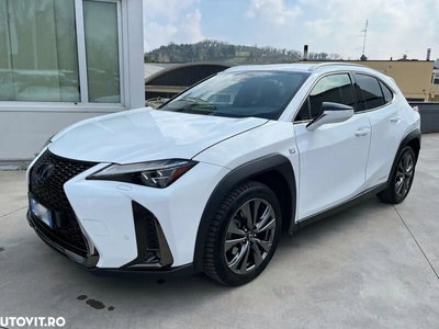 Lexus UX Motorizare 2.0 (benzina+hybrid) Putere total