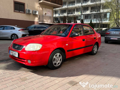 Hyundai Accent în stare bună!