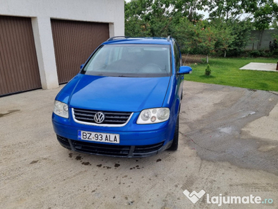 Volkswagen Touran 2003 1.6 fsi