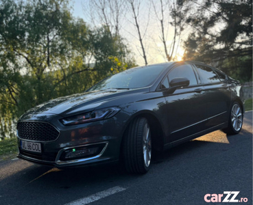 Ford Mondeo Vignale Hybrid