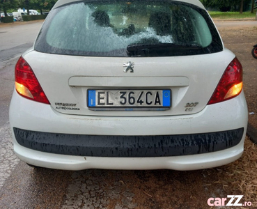 Peugeot 207 benzina-GPL