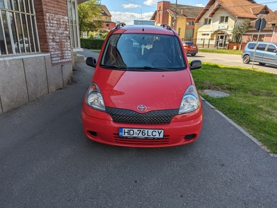 Toyota Yaris Verso