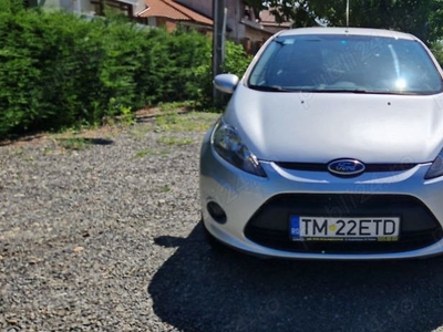 Vând Ford Fiesta, 1.4 TDCI, diesel