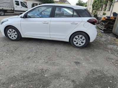 vand Hyundai i 20