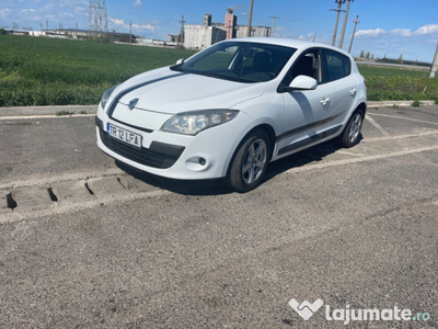 Renault Megane 1.5 dci 90 cp 3011