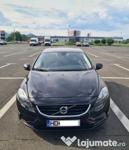 Volvo V40 1.6 diesel 115 CP