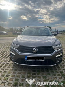 VW T-ROC 2021, în garantie